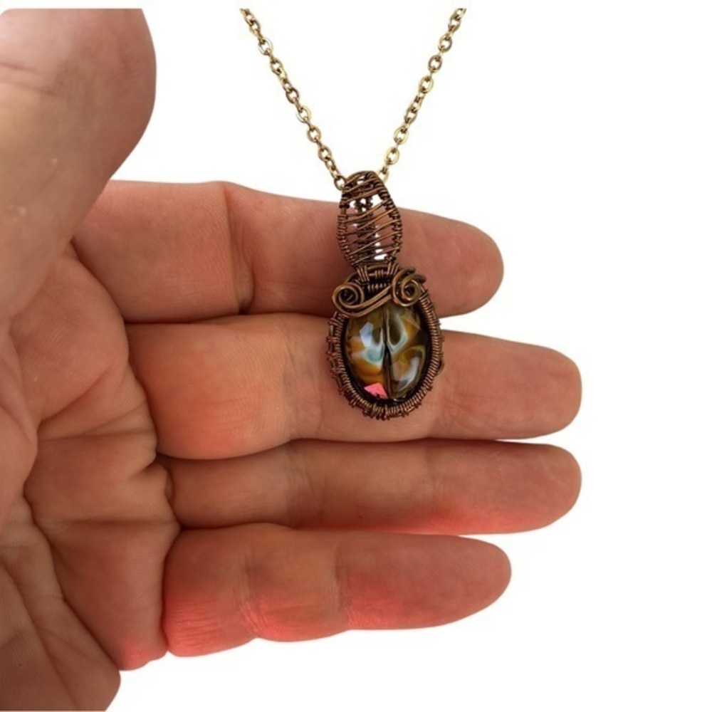 17” Gold tone Necklace Pendant